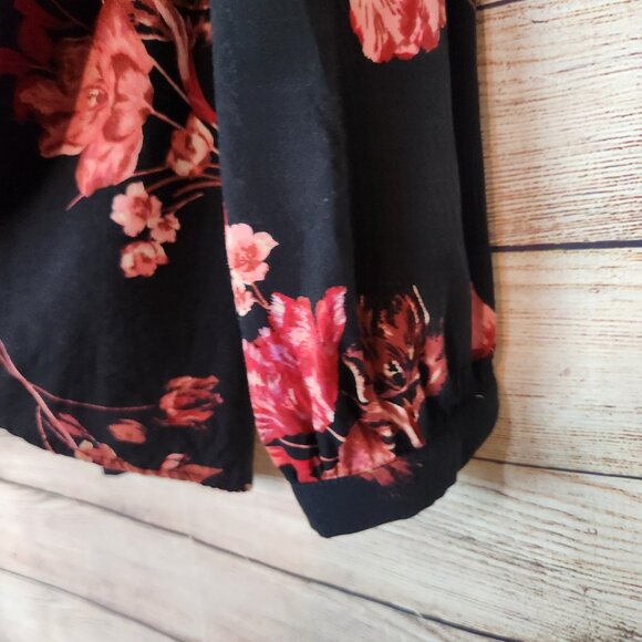 Torrid Black Floral Ruffle Shoulder Long Sleeve Top Women's Size 2X - Picture 7 of 16